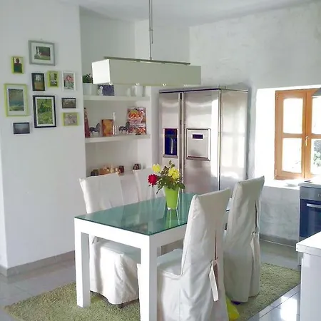 Pasztovszki Borkuria Villa