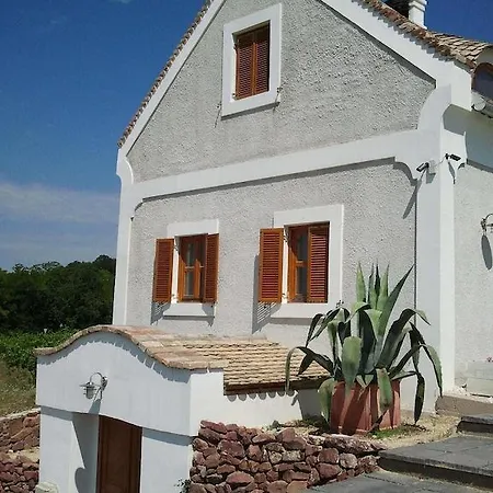 Villa Pasztovszki Borkuria Monoszlo